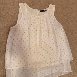 Sleeveless Cream Top Apt 9